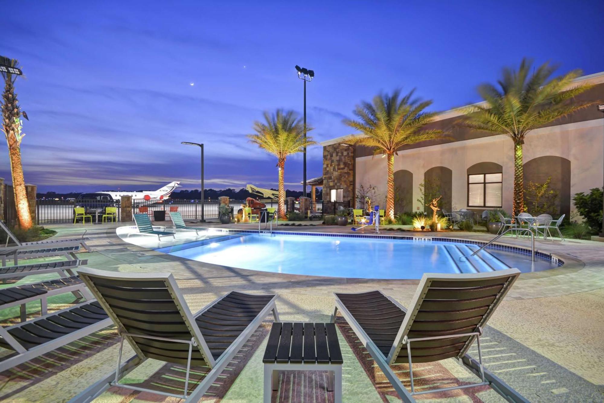 Home2 Suites By Hilton St. Simons Island Exterior foto